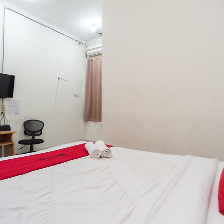 Reddoorz Plus Near Rs Pmi Bogor Exteriör bild